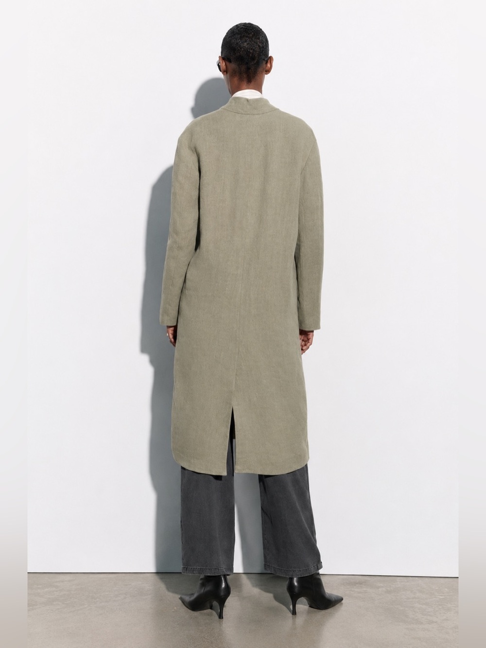 NEW Fall  🍁 ZARA  100%  LINEN LIGHT WEIGHT Coat size L 
🚨FINAL PRICE NO DISCOUNT - Picture 10 of 10